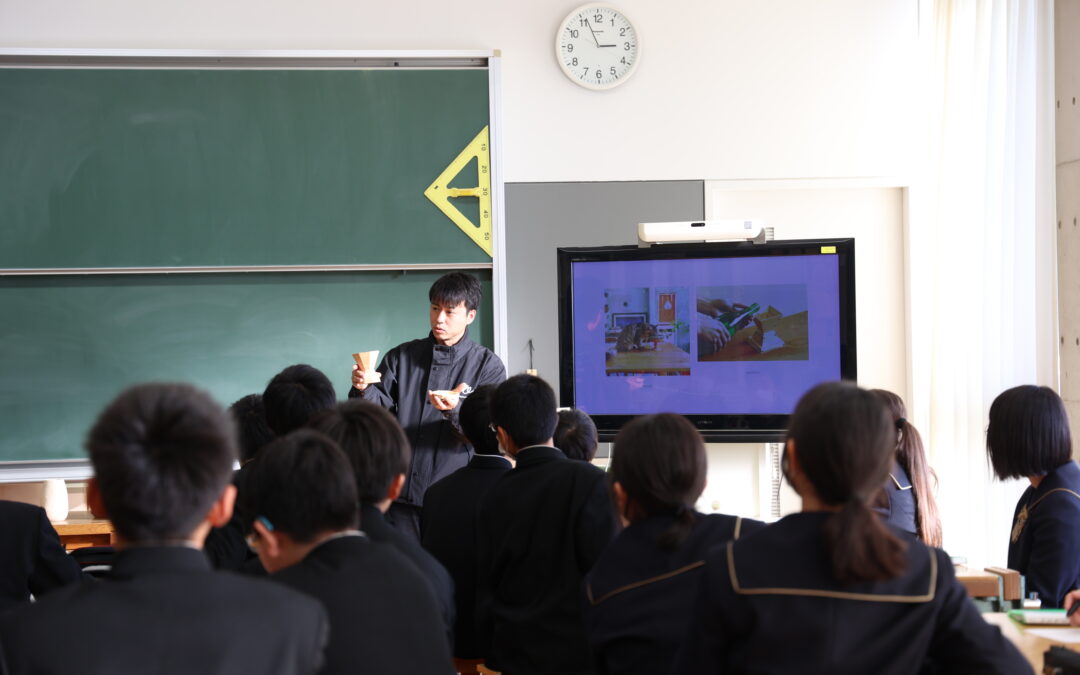 岐阜市立岐阜中央中学校様で代表和田が職業講話をさせていただきました。
